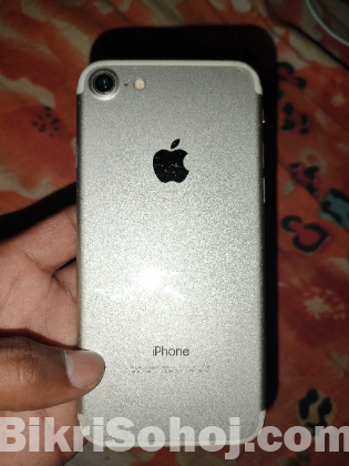 iPhone 7